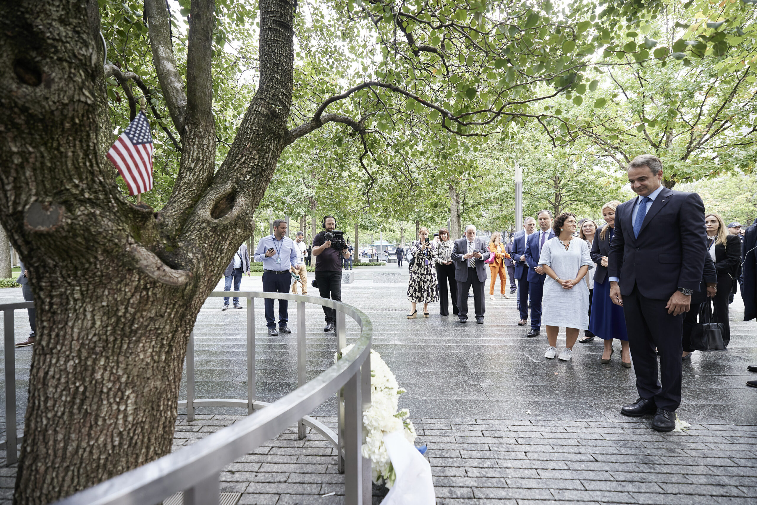 Επίσκεψη του πρωθυπουργού Κ. Μητσοτάκη στο ground zero και στον Ιερό Ναό του Αγίου Νικολάου στη Νέα Υόρκη