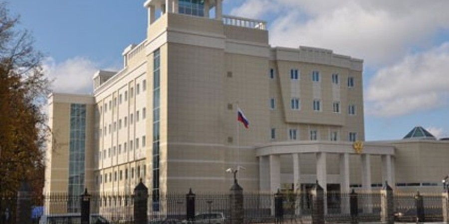 Η πρεσβεία της Ρωσίας διαψεύδει συνομιλίες για απευθείας αεροπορική σύνδεση με τα κατεχόμενα