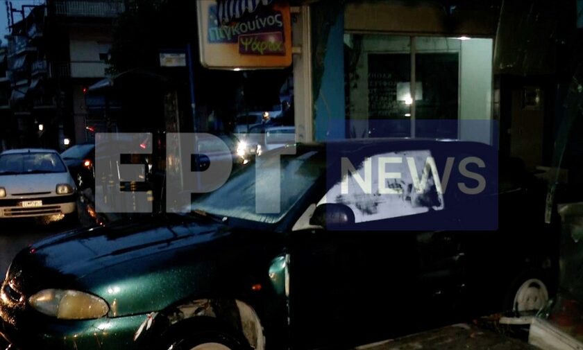 Απίστευτες εικόνες στη Θεσσαλονίκη: Αυτοκίνητο μπήκε σε ιχθυοπωλείο