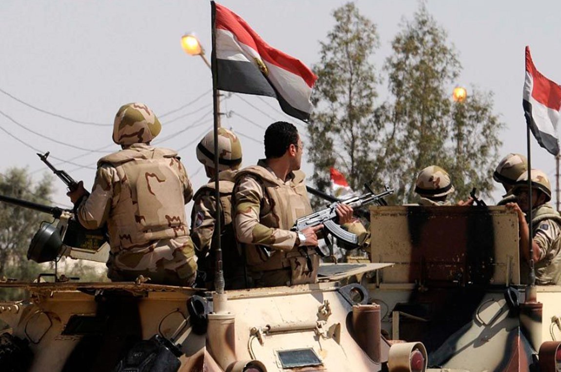 Η Αίγυπτος θα ξεκινήσει αεροπορική επιτήρηση των συνόρων με τη Λιβύη