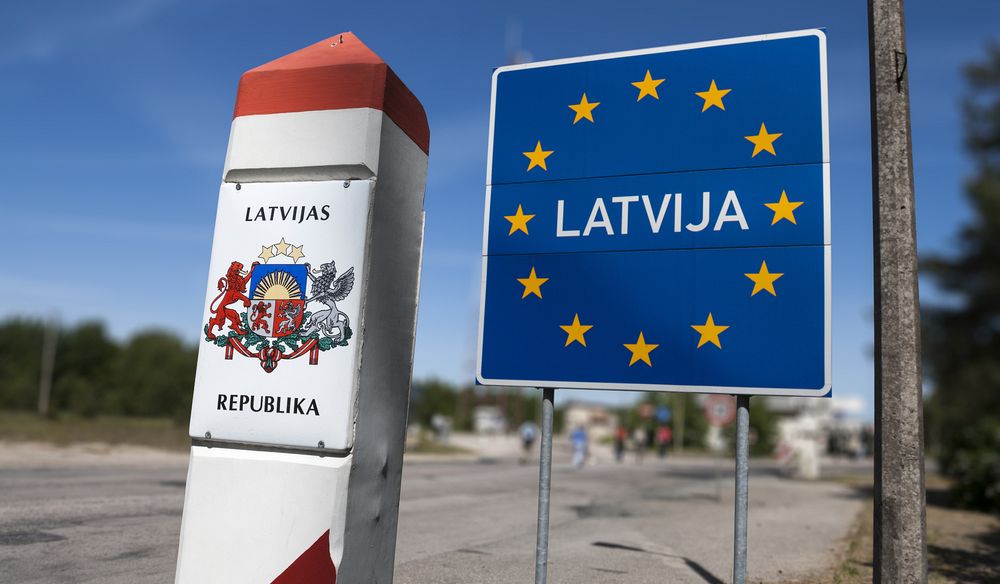 H Λετονία κήρυξε κατάσταση εκτάκτου ανάγκης στη μεθόριο με τη Ρωσία