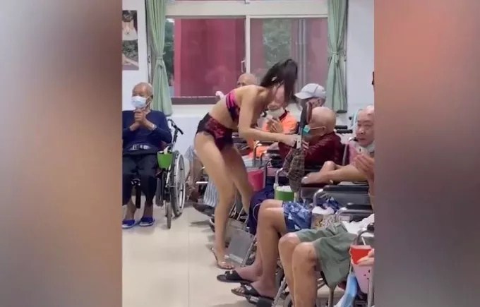 Γηροκομείο στην Ταϊβάν προσέλαβε... στρίπερ για να χορέψει σε ηλικιωμένους