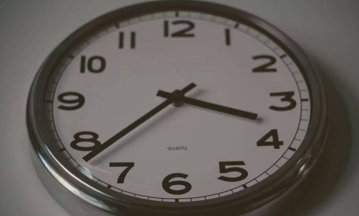 Αλλαγή Ώρας 2023: Πότε θα γυρίσουμε τα ρολόγια μας μια ώρα μπροστά