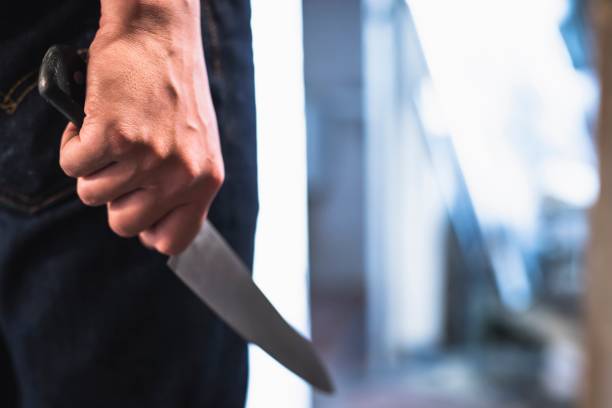 Μαγνησία: Αιματηρό επεισόδιο μεταξύ γειτόνων – Τού κάρφωσε μαχαίρι σε καβγά