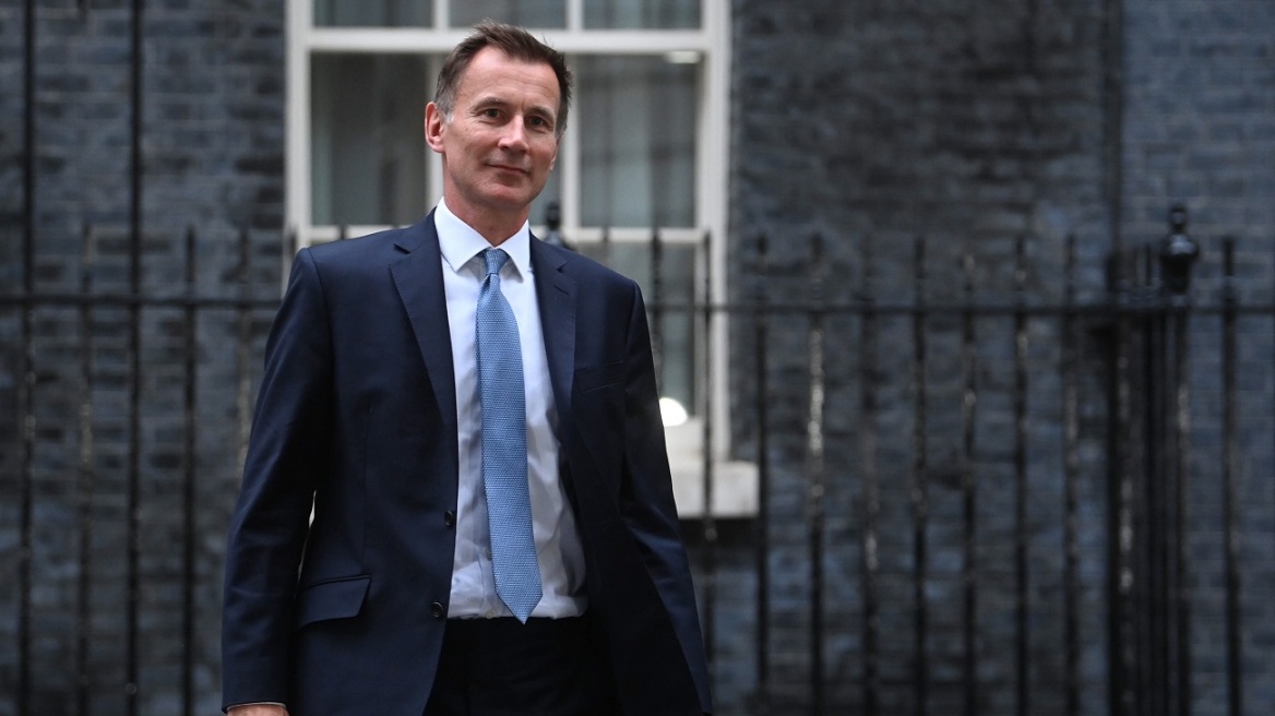 BLOOMBERG OPINION: Ο νέος πρωθυπουργός της Βρετανίας έχει αναλάβει τα καθήκοντά του