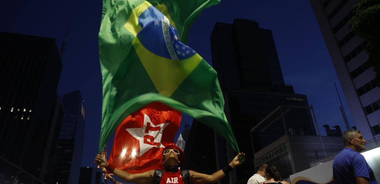 Εκλογές στην Βραζιλία: Μια γλυκόπικρη νίκη για τον Λούλα
