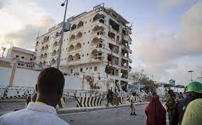 Σομαλία: Έκρηξη παγιδευμένου αυτοκινήτου έξω από ξενοδοχείο- Τουλάχιστον 3 νεκροί και 8 τραυματίες