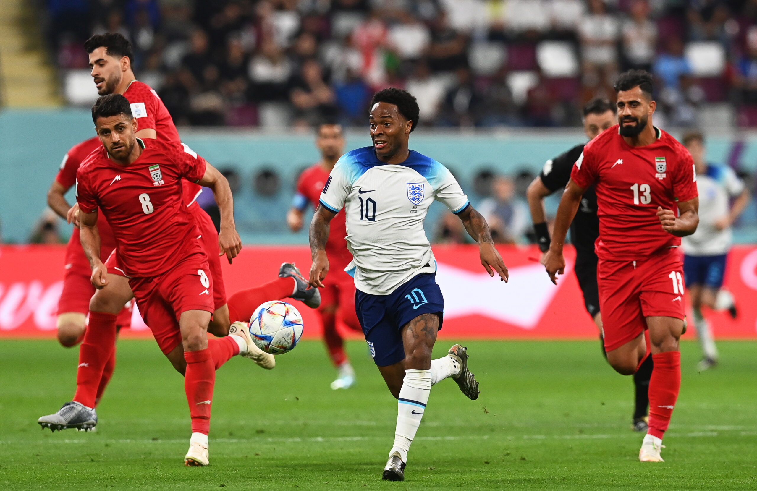 Αγγλία - Ιράν 6-2: Εξάσφαιρη πρεμιέρα για τα "τρία λιοντάρια" με τον Σάκα μεγάλο πρωταγωνιστή