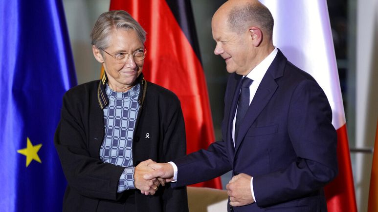 Σολτς και Μπορν αναθερμαίνουν τις γερμανογαλλικές σχέσεις
