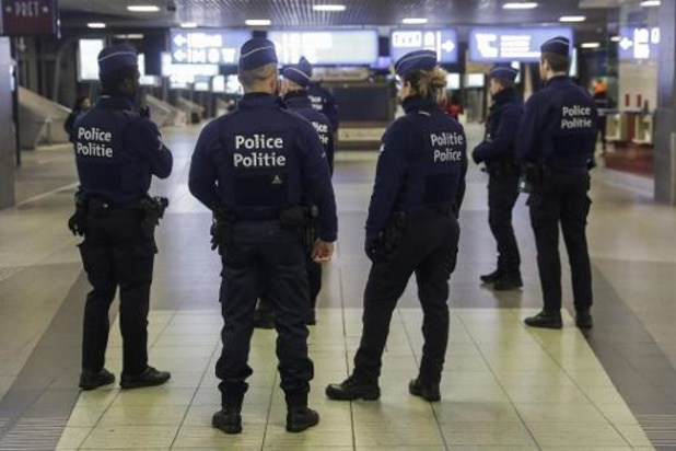 Συναγερμός στις Βρυξέλλες: Επίθεση με μαχαίρι, νεκρός ένας αστυνομικός