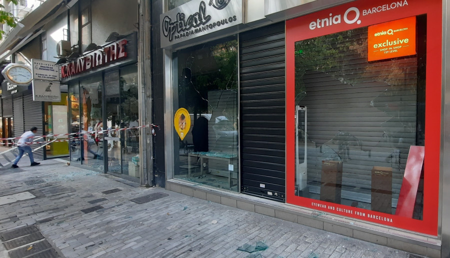 Εμπορικός Σύλλογος Αθηνών: Η Πολιτεία να δείξει μηδενική ανοχή στους βανδαλισμούς
