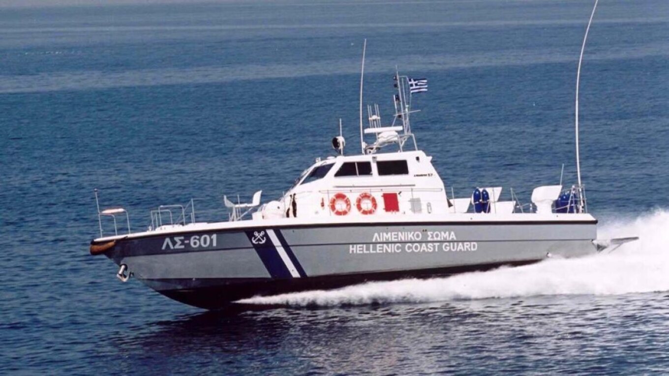 Εύβοια: Τους 20 έφτασαν οι νεκροί από το ναυάγιο σκάφους με μετανάστες στο Στενό του Καφηρέα