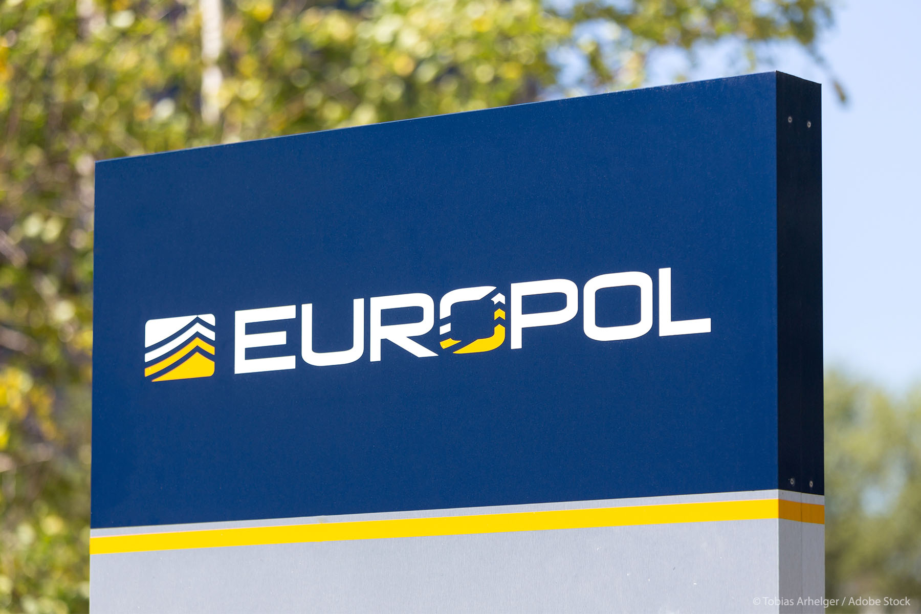 Η Europol προειδοποιεί για αυξανόμενη βία από ακροδεξιές οργανώσεις