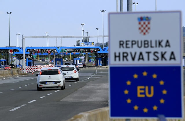 Η Κροατία νέο μέλος της ζώνης Σένγκεν
