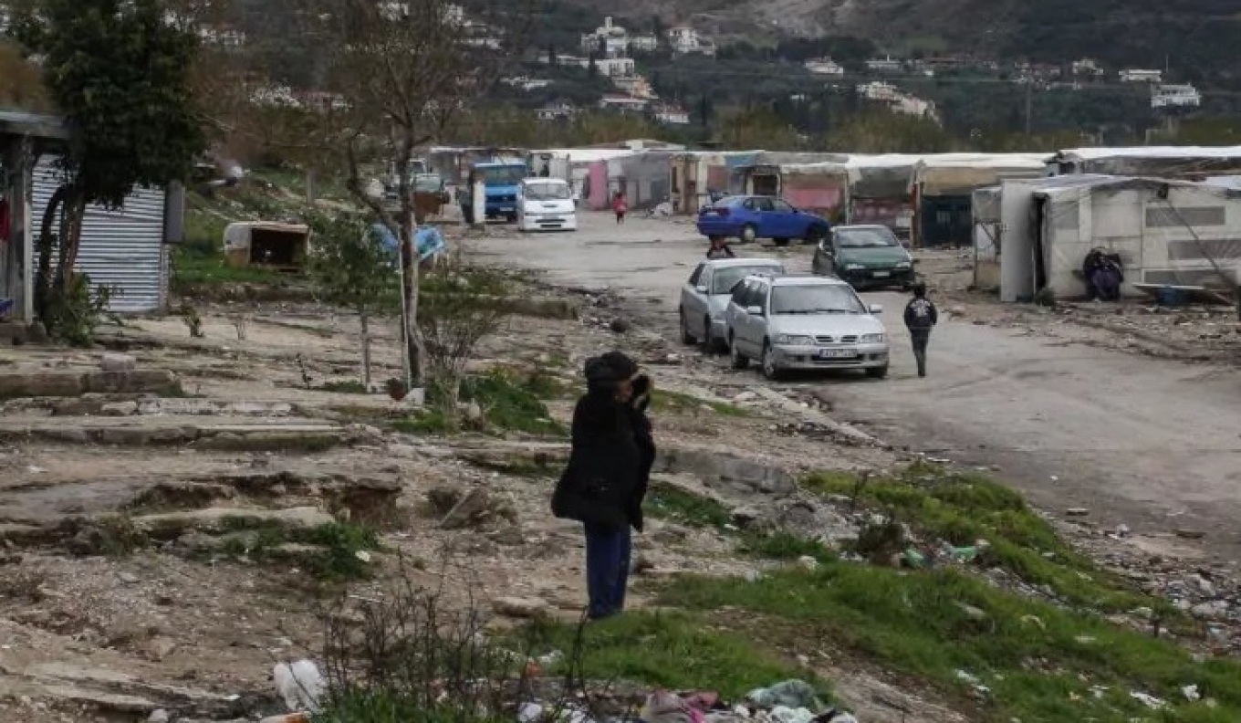 Μεγάλες αστυνομικές επιχειρήσεις σε καταυλισμούς Ρομά σε Πάτρα και Αίγιο - 13 συλλήψεις και 11 προσαγωγές