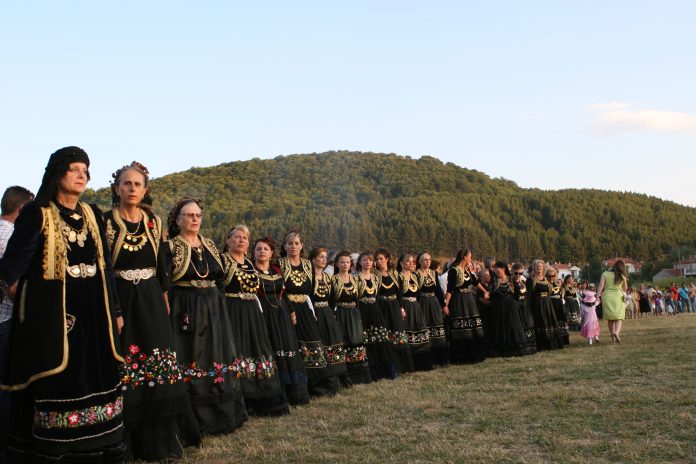 Ο τρανός χορός της Bλάστης στον κατάλογο της UNESCO