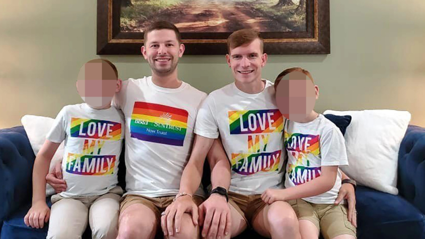 ΗΠΑ: Ζευγάρι ομοφυλόφιλων κακοποιούσε και εξέδιδε τους υιοθετημένους γιους του σε κύκλωμα παιδεραστών
