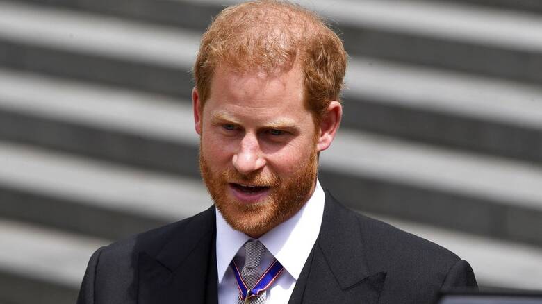 Ο πρίγκιπας Χάρι έφτασε στο Λονδίνο - Θα συναντηθεί με τον βασιλιά Κάρολο