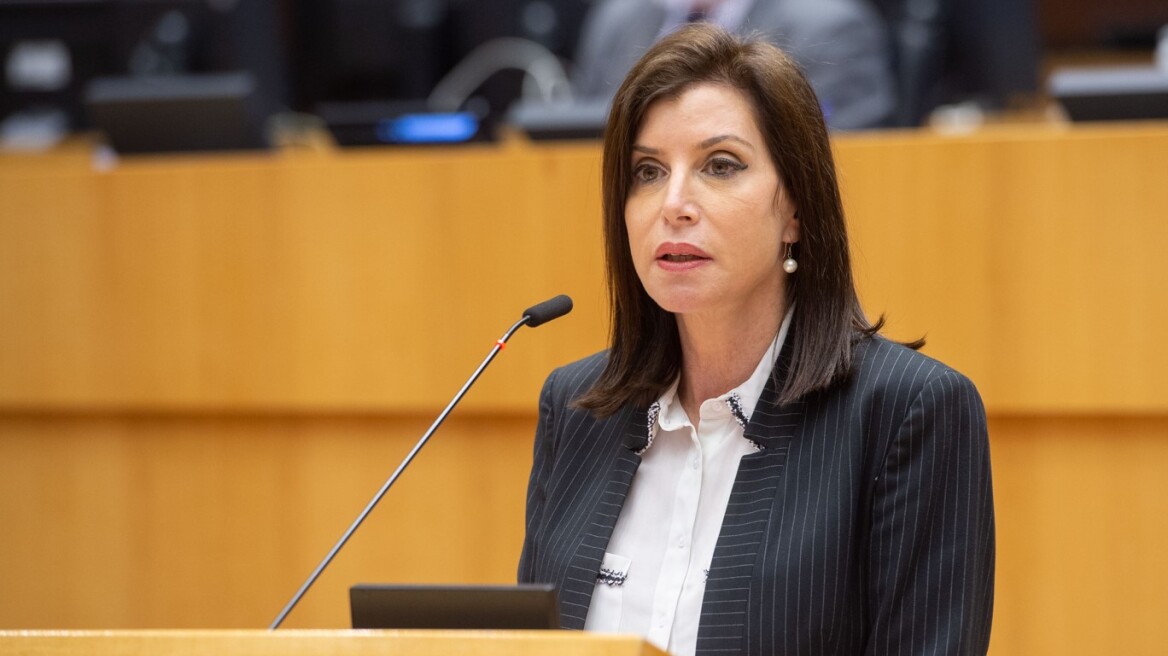 Άννα Μισέλ Ασημακοπούλου: Γραμμή ΣΥΡΙΖΑ να μην ψηφίσουν ευρωβουλευτές του για τη ρωσική επιθετικότητα στην Ουκρανία