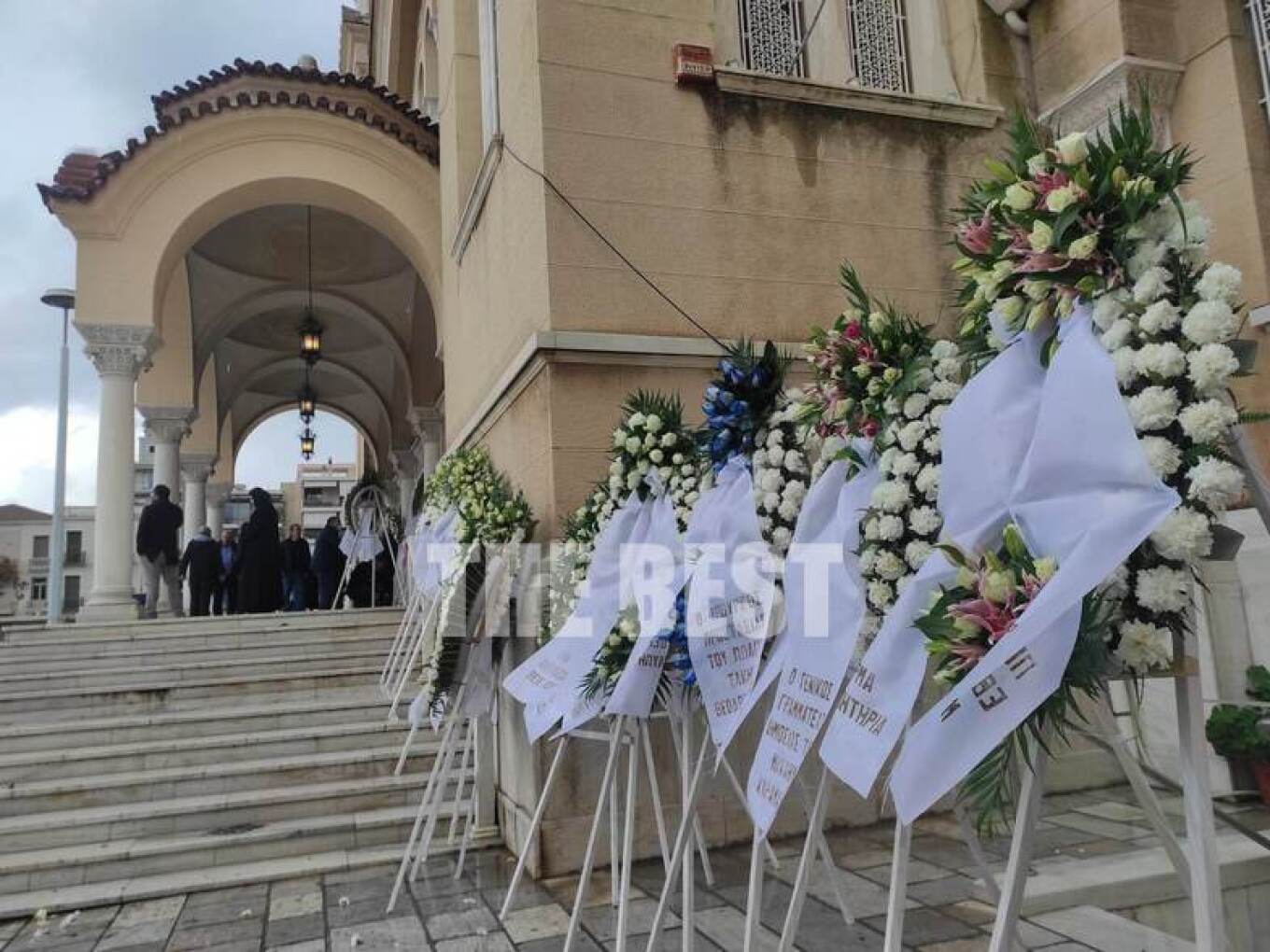 Παναγιώτης Τζένος: Το τελευταίο «αντίο» στον δημοσιογράφο – Παρών στην κηδεία και ο Βαγγέλης Μαρινάκης