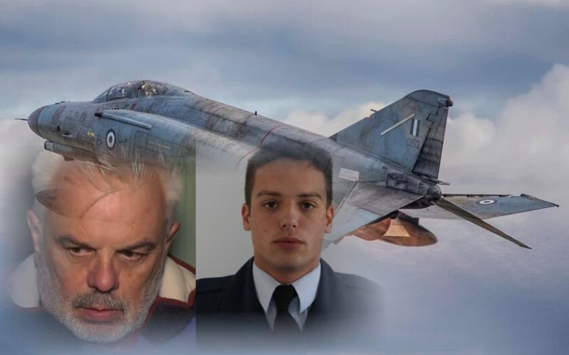 Ανδραβίδα: Απαρηγόρητος ο πατέρας του ήρωα υποσμηναγού Μ. Τουρούτσικα - Θα συνεχιστούν όλο το βράδυ οι έρευνες