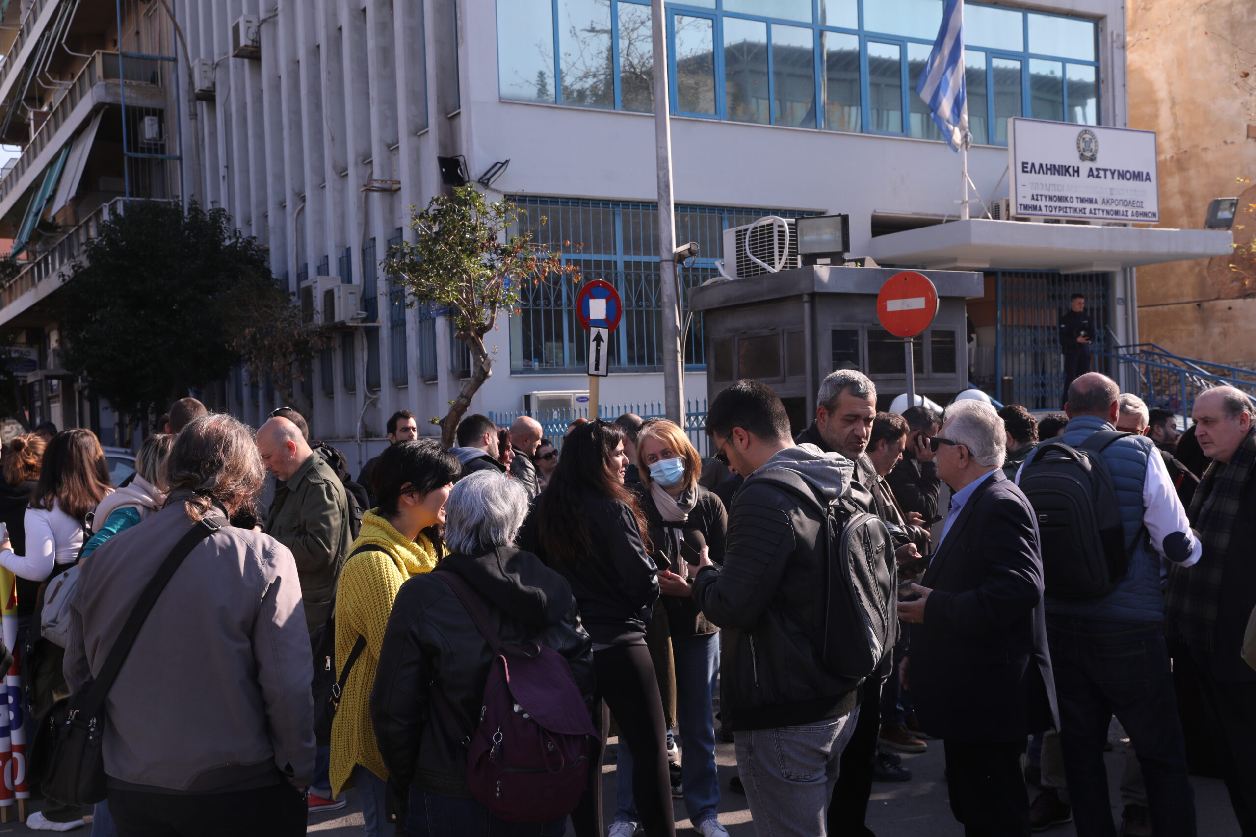 Η ΓΣΕΕ στο πλευρό της Πανελλήνιας Ομοσπονδίας των Εργαζομένων στον Τουρισμό-Επισιτισμό
