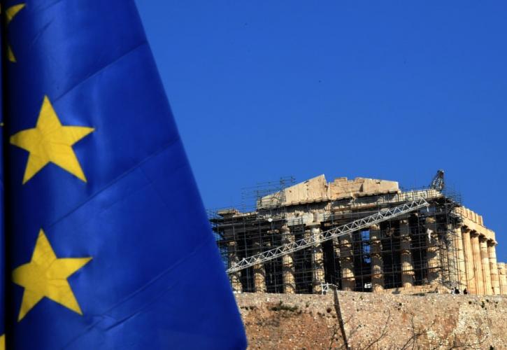 Economist: Άνοδος κατά 9 θέσεις της Ελλάδας στον Δείκτη Δημοκρατίας