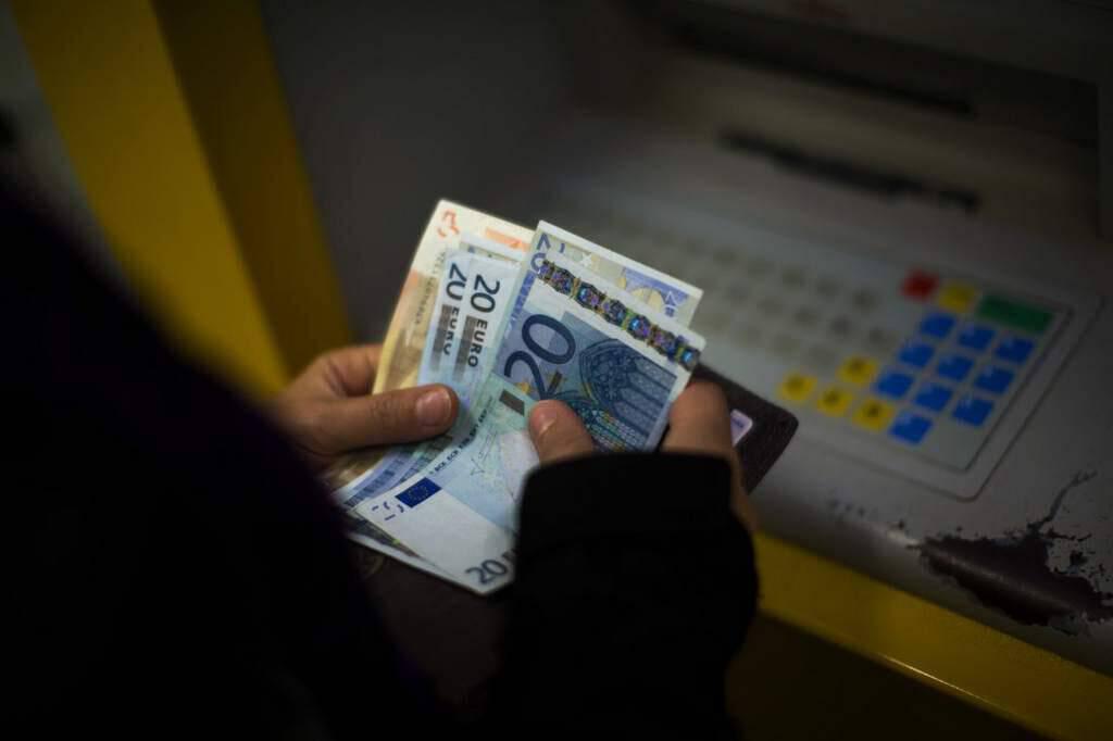 Η αξία των συναλλαγών με κάρτες αυξήθηκε το 2022 κατά 21% - Στα 54 δισ. ευρώ
