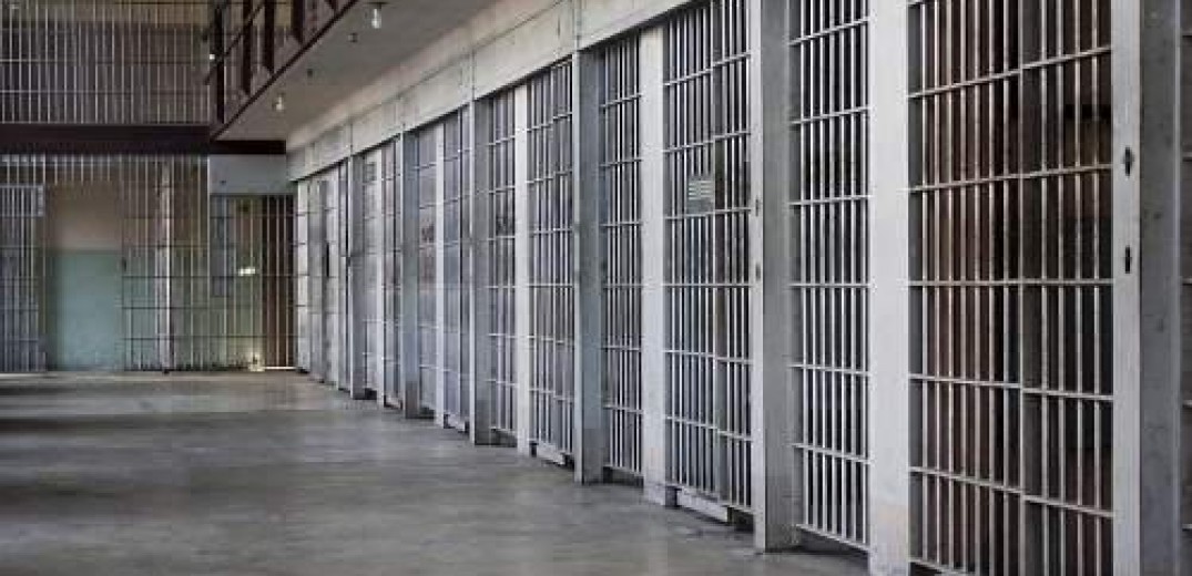Φυλακές Αγιάς: Υπάλληλος της εξωτερικής φρουράς συνελήφθη λόγω ...κινητών τηλεφώνων