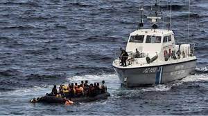 Σάμος: Επιχείρηση διάσωσης μεταναστών- Με σκάφη και ελικόπτερο Super Puma