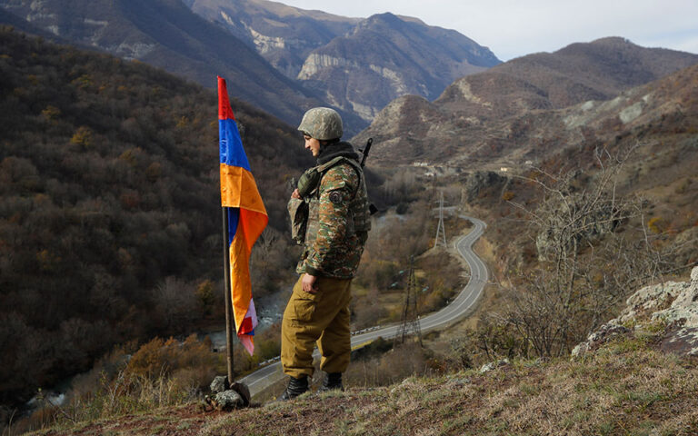 Συνεχίζεται η ένταση μεταξύ Αρμενίας - Αζερμπαϊτζάν. 3 νεκροί στο Ναγκόρνο Καραμπάχ