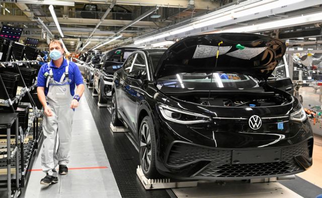 «Η  γερμανική αυτοκινητοβιομηχανία αντεπιτίθεται!». Πώς η Γερμανία «σκοτώνει» το ευρωπαϊκό Green Deal