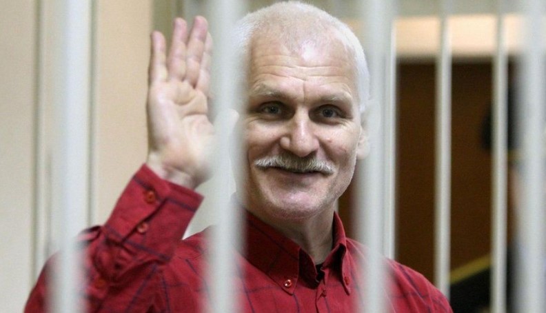 Λευκορωσία: Ποινή φυλάκισης 10 ετών στον νομπελίστα Ειρήνης, Άλες Μπιαλιάτσκι