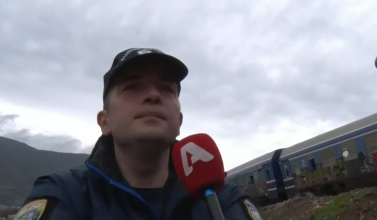 Σύγκρουση τρένων στα Τέμπη: Συγκλονίζει ο αστυνομικός που έφτασε πρώτος - «Είδα ήρωες και αγγέλους» (βίντεο)