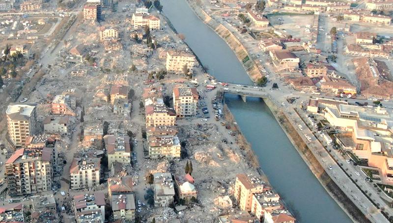 Εντυπωσιακές φωτογραφίες αποτυπώνουν τα σεισμο-γεωδυναμικά αίτια των καταστροφών στην Τουρκία