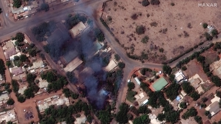 Reuters: Χτυπήθηκε το γαλλικό κομβόι στο Σουδάν που μετέφερε Έλληνες