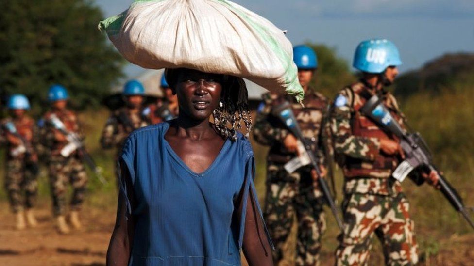 Σουδάν: Ο ΟΗΕ καταγγέλλει “κατάφωρες” παραβιάσεις της συμφωνίας για την προστασία των αμάχων