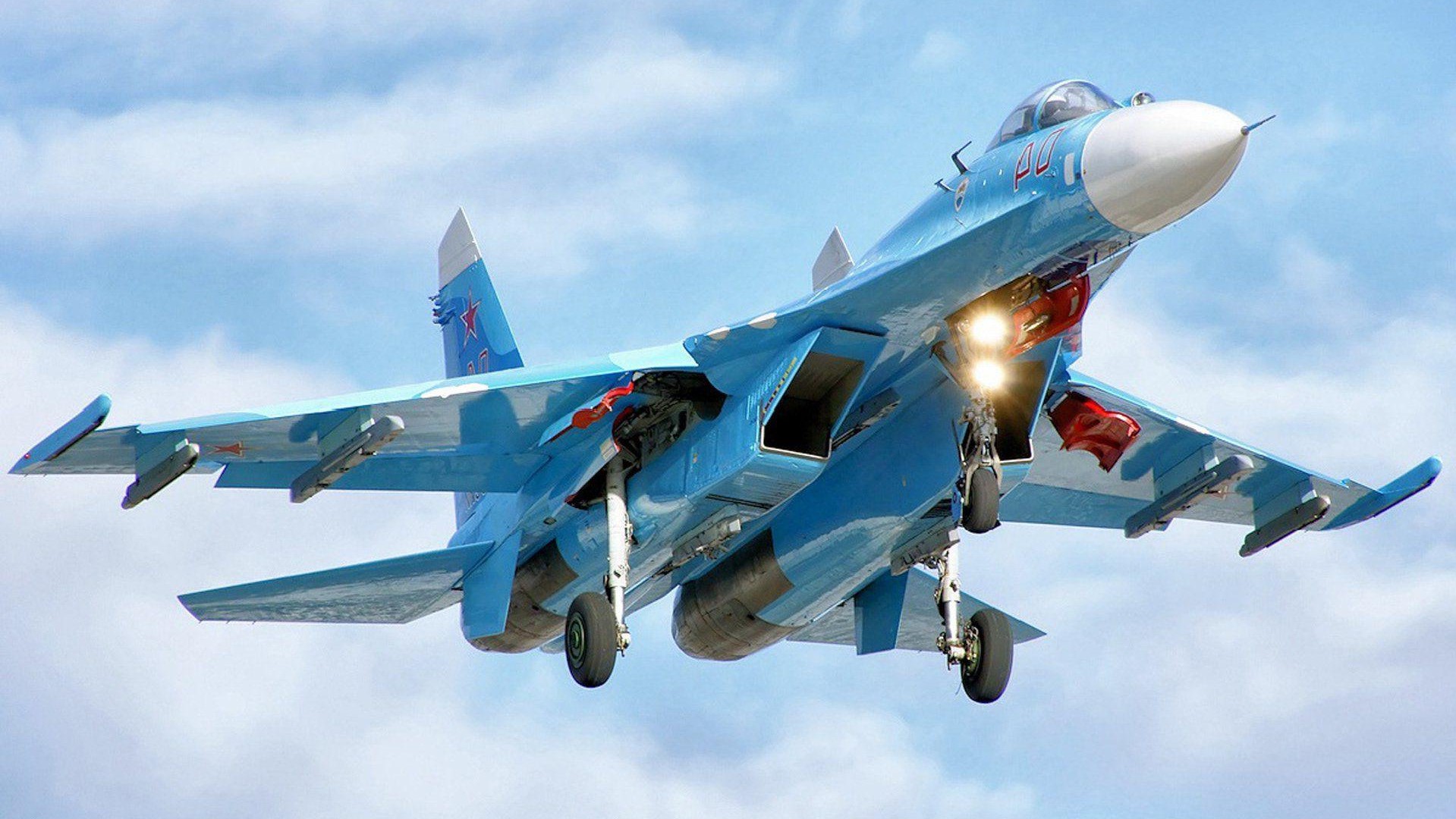 Ρωσία: Mαχητικό Su-27 αναχαίτισε δύο αμερικανικά βομβαρδιστικά πάνω από τη Βαλτική