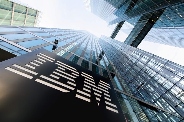 IBM: Σενάριο «τρόμου» με την τεχνητή νοημοσύνη – "Καταπίνει" 7.800 θέσεις εργασίας