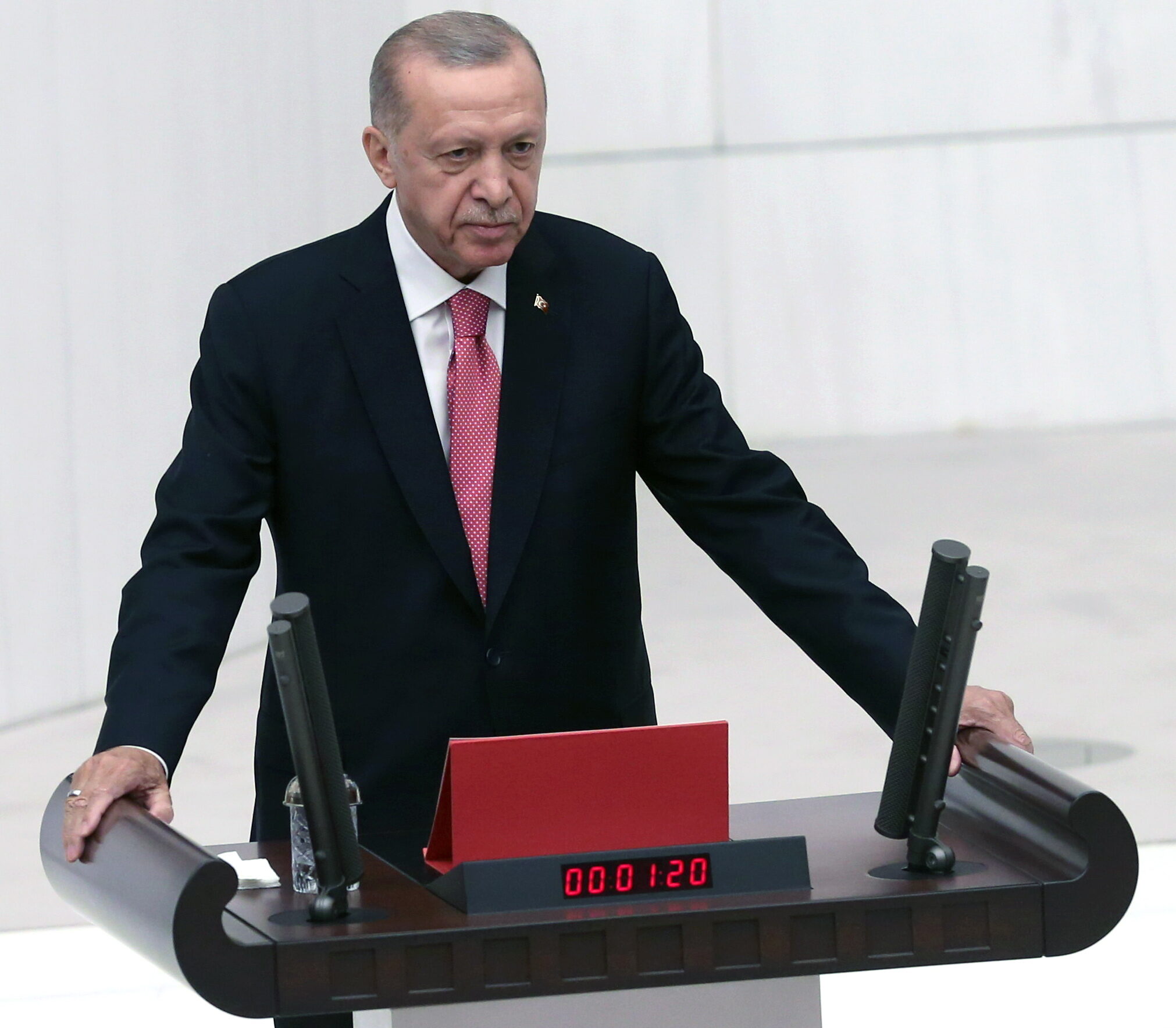 Ο Ερντογάν καλεί τους Τούρκους "να ενωθούν" και προαναγγέλλει συνταγματική αναθεώρηση - Δεν ξέχασε τη Γαλάζια Πατρίδα