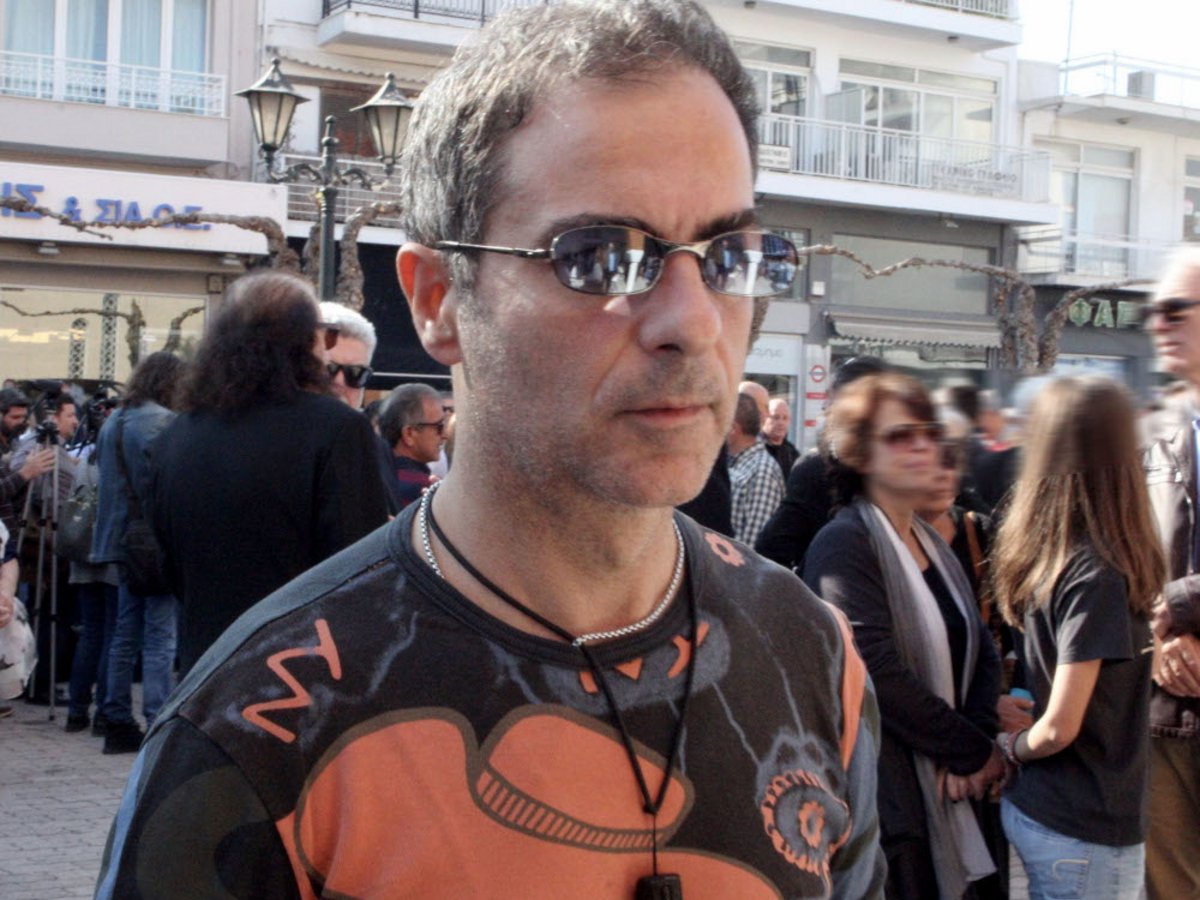 Νεκτάριος Σφυράκης: «Μέθυσα με πολλή τσικουδιά σε κάποιο live μου στον Πειραιά…»