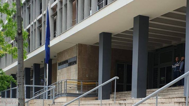 Θεσσαλονίκη: Χρηματική ποινή 2500 ευρώ σε οπαδό για έναν πυρσό