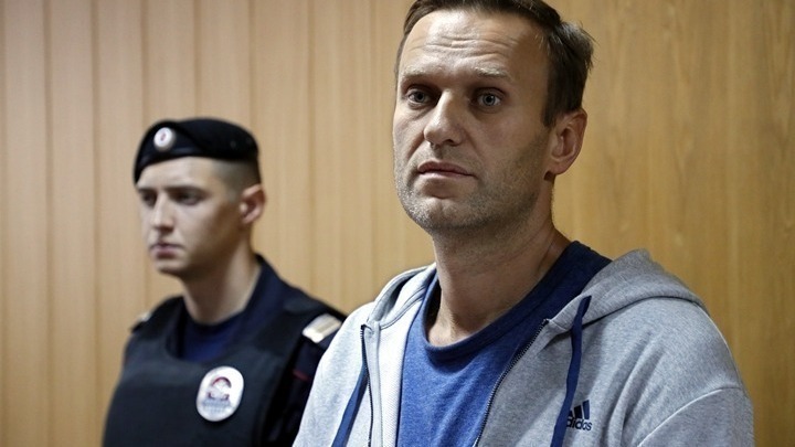 Η διεθνής κοινότητα καταδικάζει την ποινή κάθειρξης του Αλεξέι Ναβάλνι