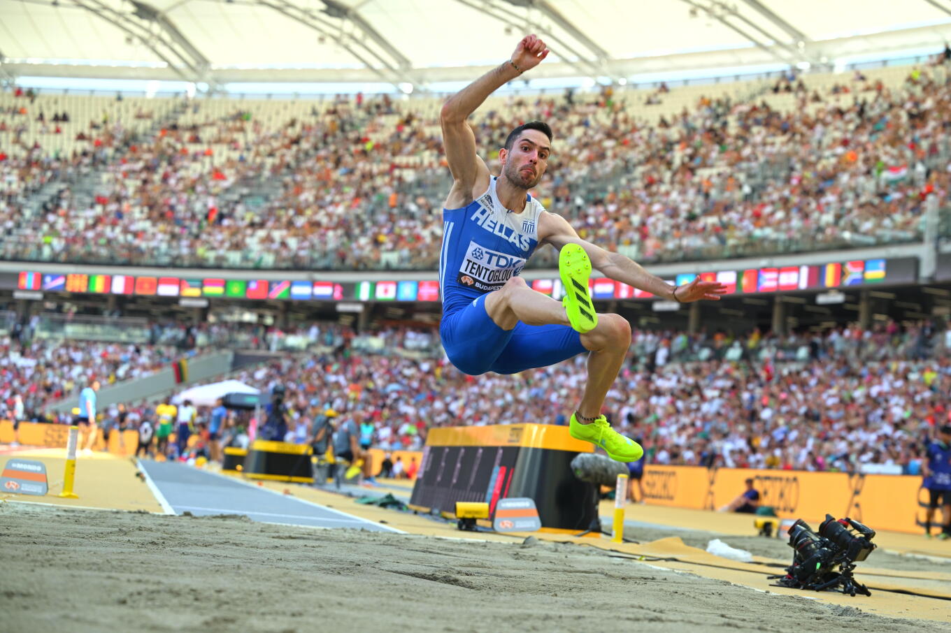Παγκόσμιος πρωταθλητής ο Μίλτος Τεντόγλου με τελευταίο άλμα στα 8.52μ