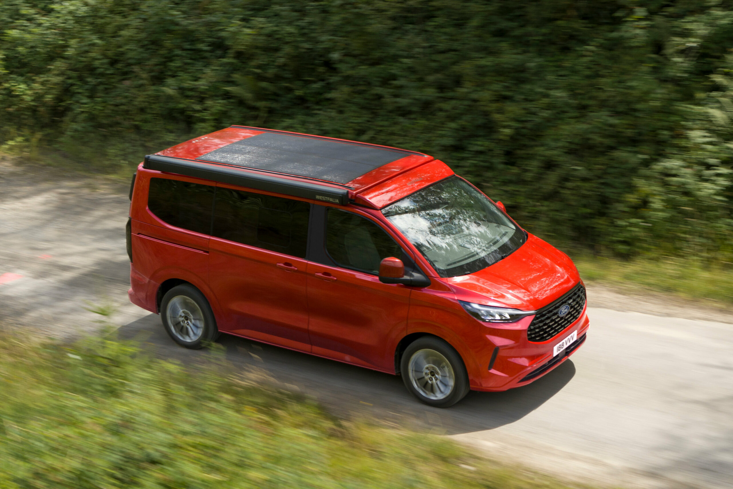 Ford Nugget Camper Van: Απόλυτα έτοιμο για ηλεκτροκίνητα ταξίδια