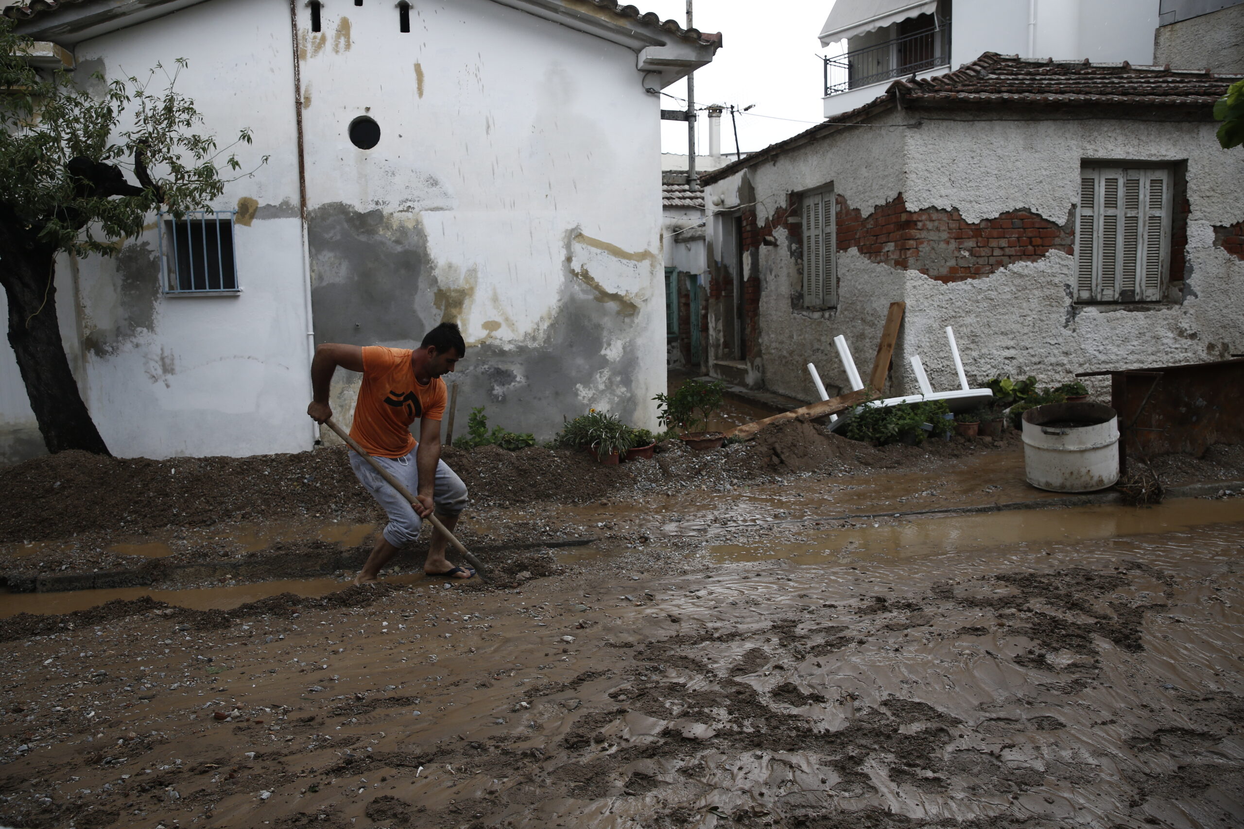 Βόλος: Εκτεταμένες καταστροφές στη Μαγνησία από την κακοκαιρία "Daniel"