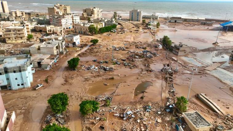 Συγκλονίζει πλημμυροπαθής στον Πλατύκαμπο: Η Θεσσαλία διαλύθηκε - Τα χωράφια μας έχουν 2 μέτρα νερό