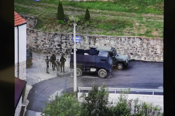 Επικοινωνία του Ζ. Μπορέλ – Α. Κούρτι – Α. Βούτσιτς μετά την επίθεση κατά της αστυνομίας του Κοσόβου