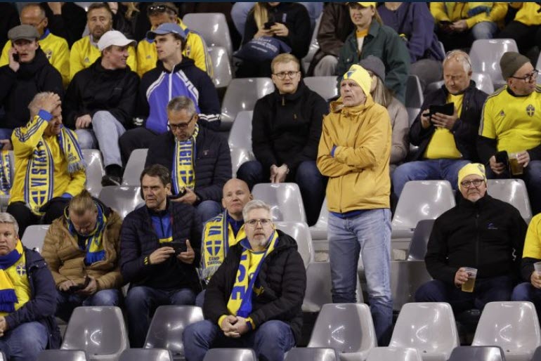 Βέλγιο - Σουηδία: Οι παίκτες των Σκανδιναβών αρνήθηκαν να βγουν στο γήπεδο για το 2ο μέρος έπειτα από τη διπλή δολοφονία