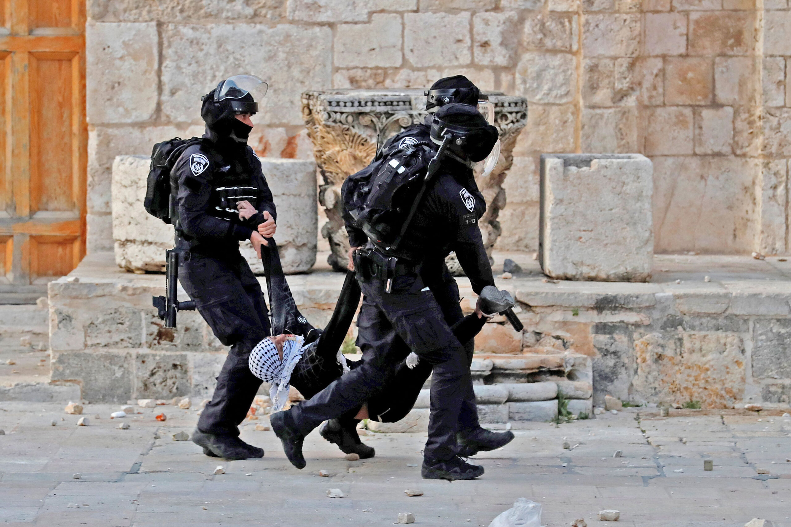 IDF: Συνελήφθησαν 46 ύποπτοι για τρομοκρατία στη Δυτική Όχθη - Οι 30 ανήκουν στη Χαμάς